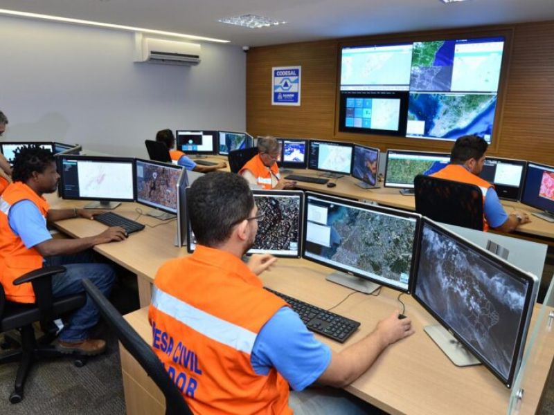 MAX HAACK/AGECOM MAX HAACK/AGECOM