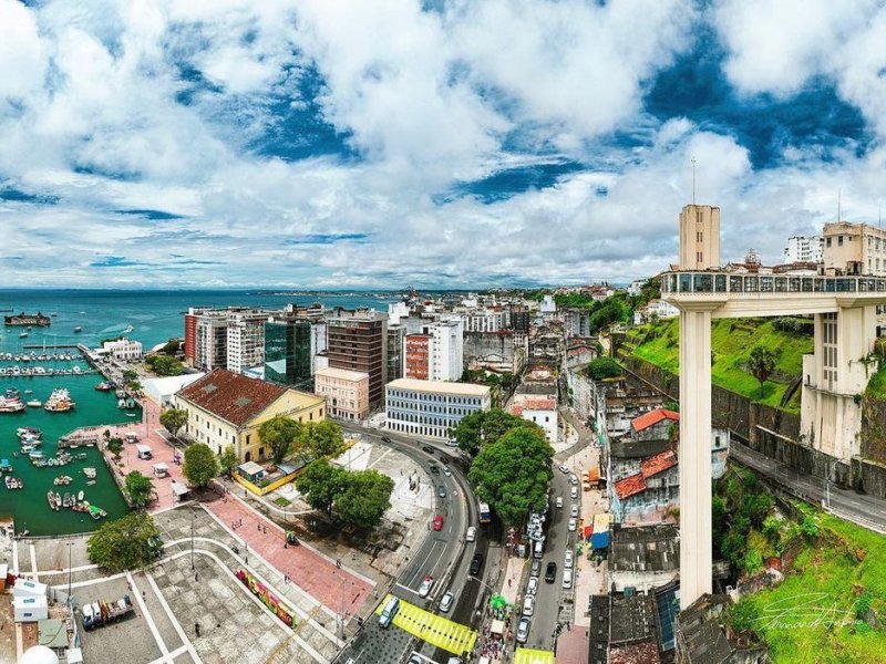 Filipe Cartaxo/ Adeloyá Magnoni Filipe Cartaxo/ Adeloyá Magnoni